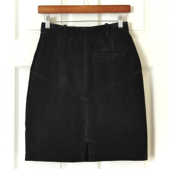 B.E.S.T. Authentic 90's Vintage Suede Leather High Waisted Mini Skirt Black 7 - Picture 9 of 11